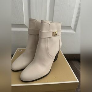 Michael Kors Cream Ankle Boots